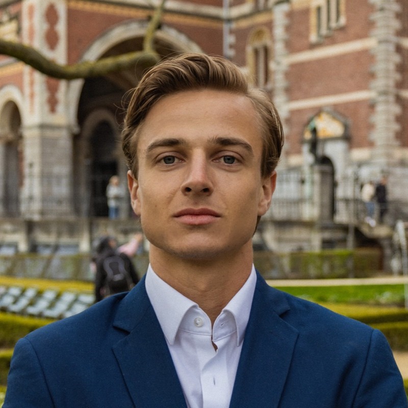 Lars de Graaff - Founder of Swyller